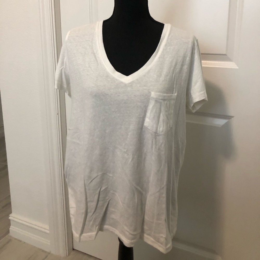 Target Universal Threads White V-Neck